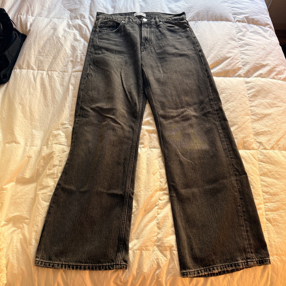 Zara Black Straight Leg Jeans | Size 6 | Mid Rise Everyday Denim